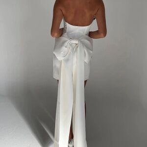 Meshki MEREDITH Strapless Bow Mini Dress - White